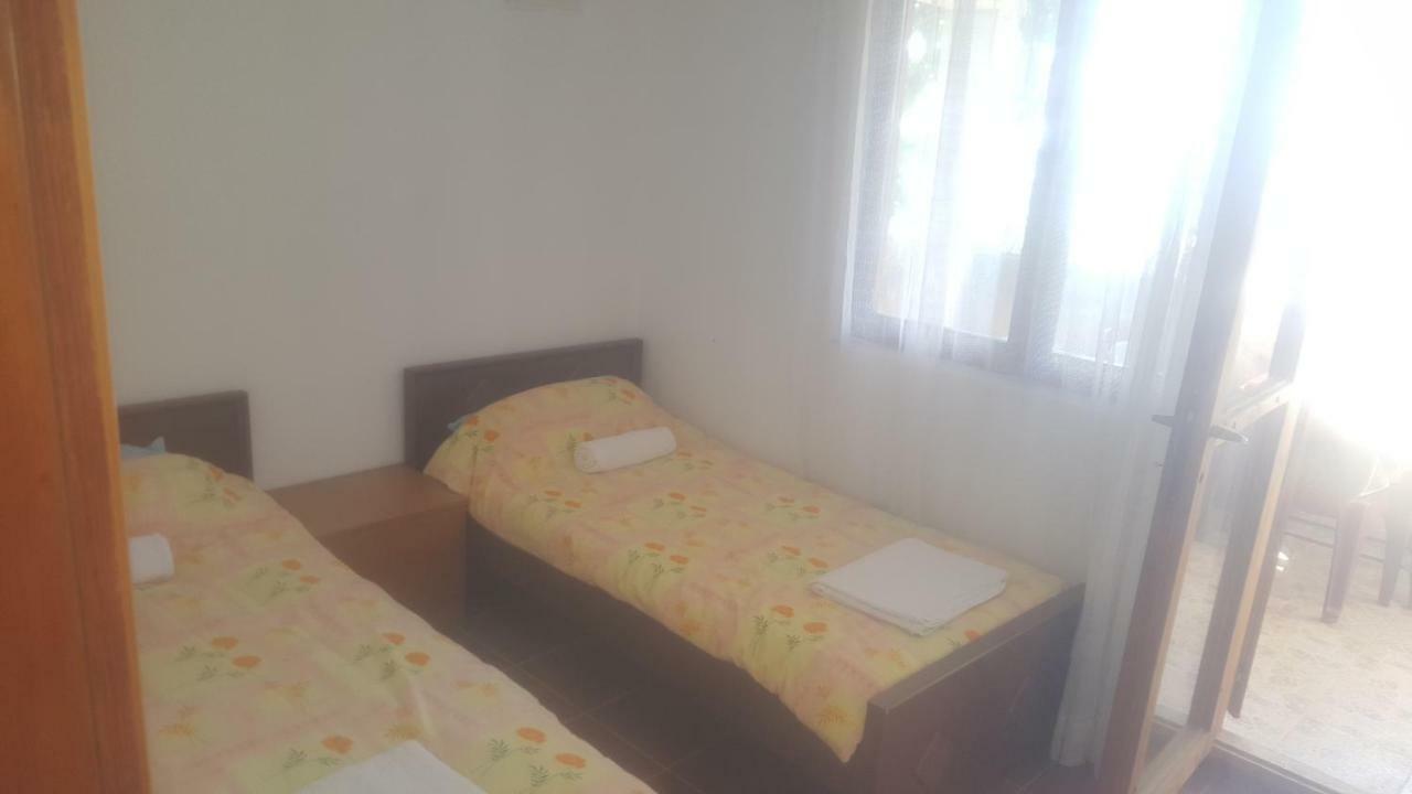 Darinka Aparthotel Ούλτσιν Δωμάτιο φωτογραφία